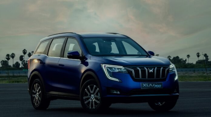 Mahindra XUV700 की डिलिवरी इस महीने से शुरू: अब तक ₹10,000 करोड़ की कारों की बुकिंग! महिंद्रा XUV700